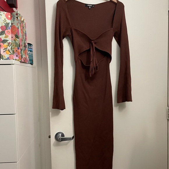 Missguided Bodycon Dress - Picture 3 of 4